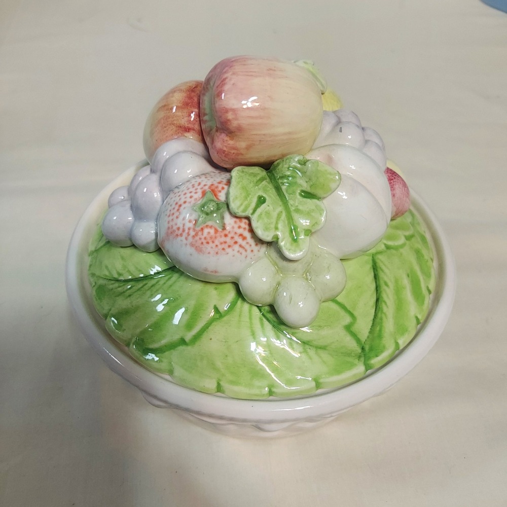 Vintage Elizabeth Arden Ceramic Fruit Basket Trinket Candy Dish Lid Japan‎